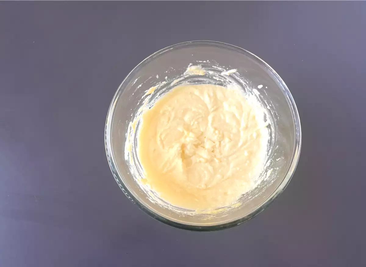 Adım 1: Hızlı karıştırma (topaksız)