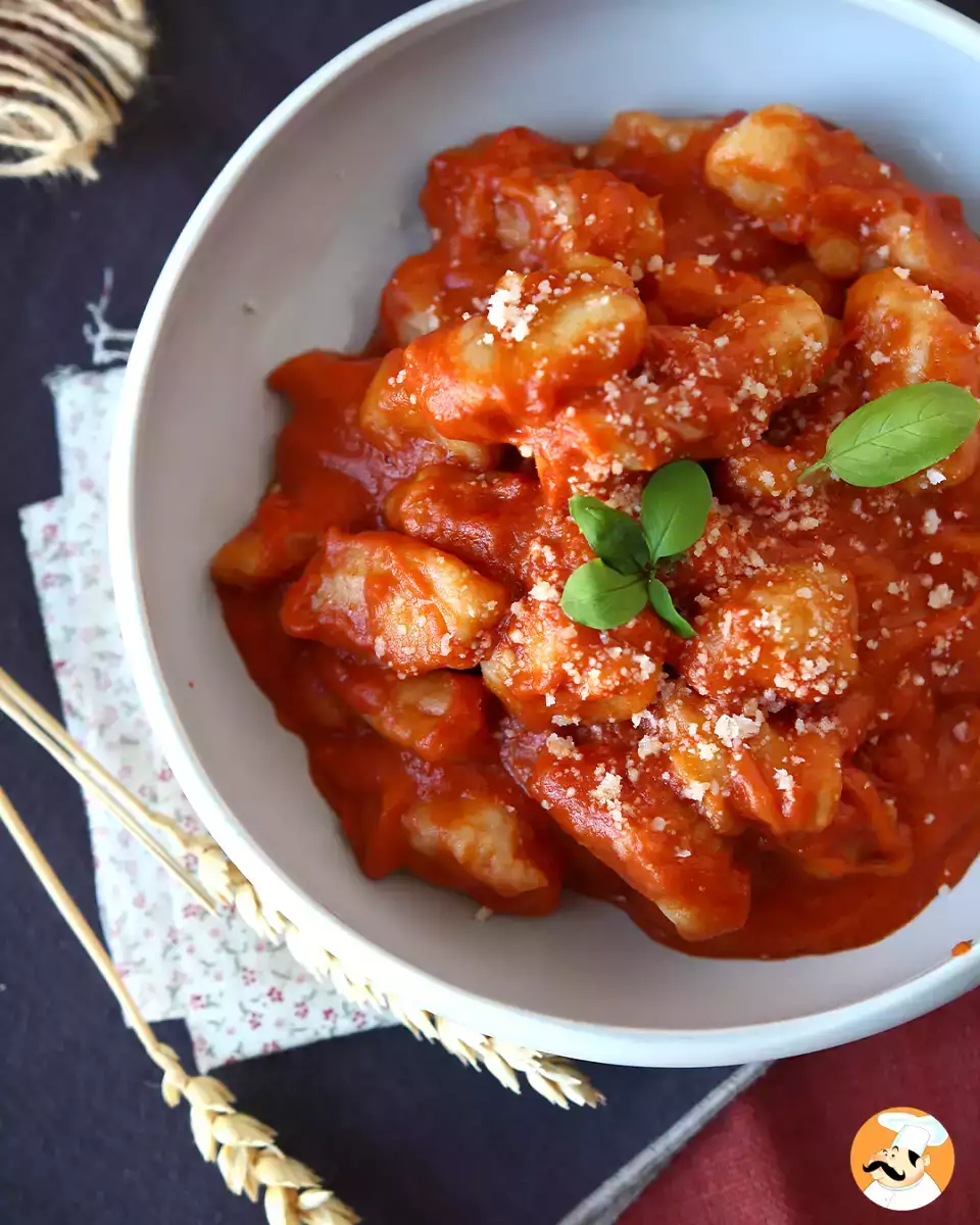3. Sorrentina soslu tavada kızartılmış gnocchi