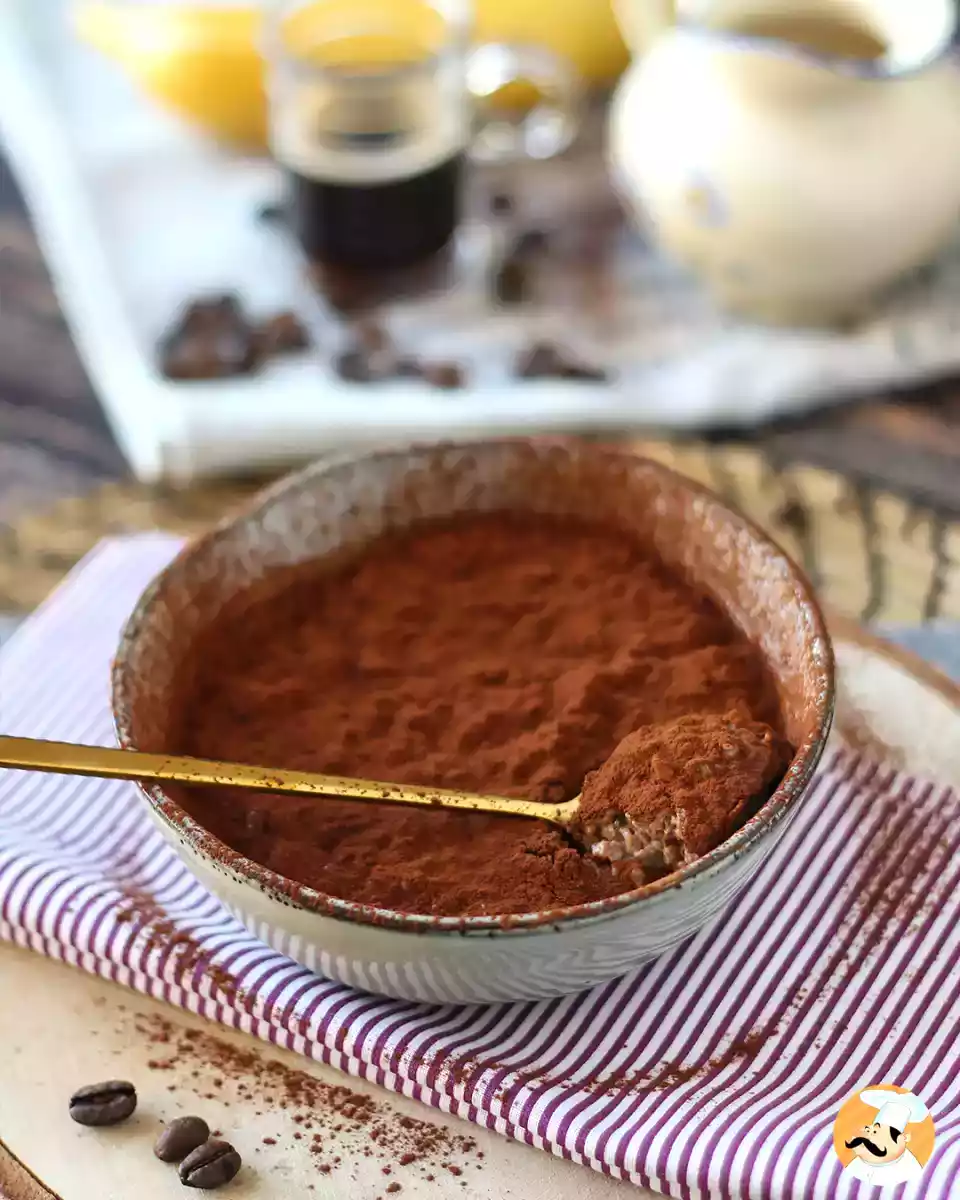 Gecelik yulaf tiramisu aroması