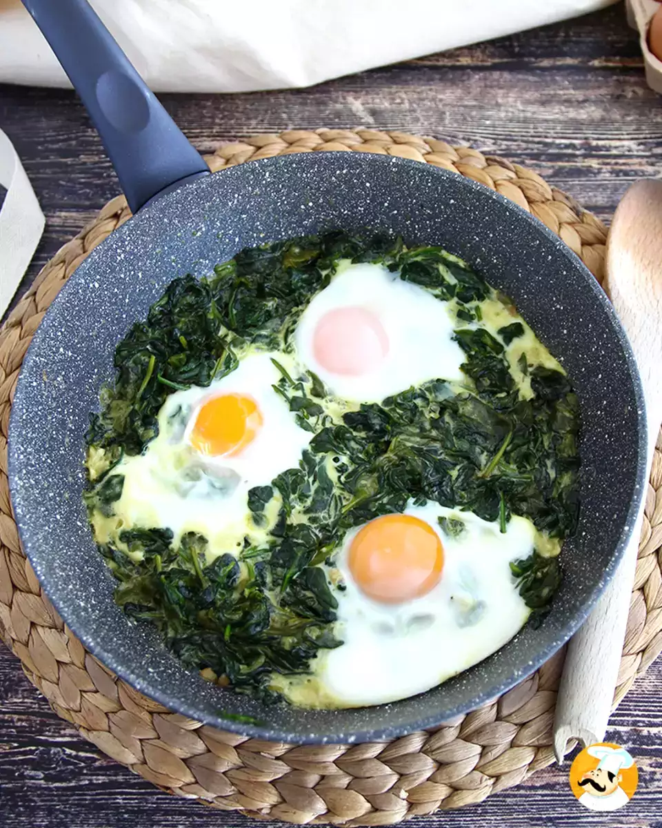 Yumurtalı kremalı ıspanak