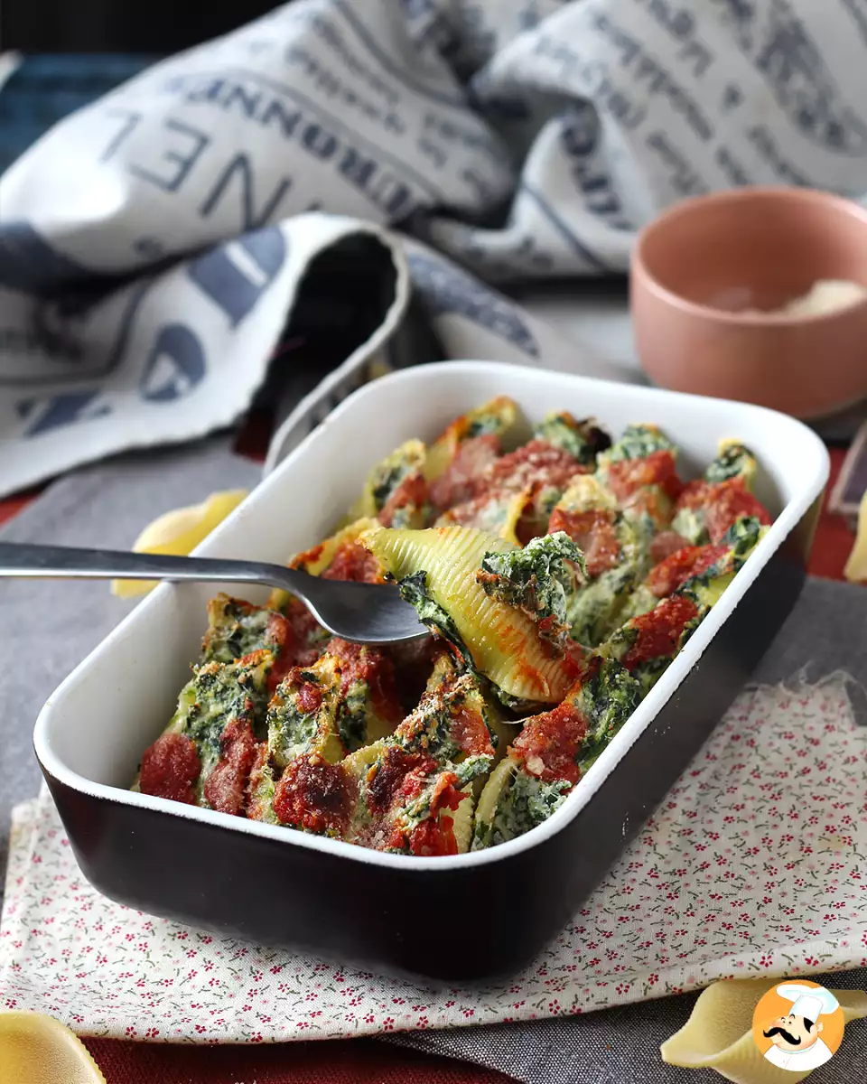 9. Ricotta ve ıspanak ile doldurulmuş Conchiglioni