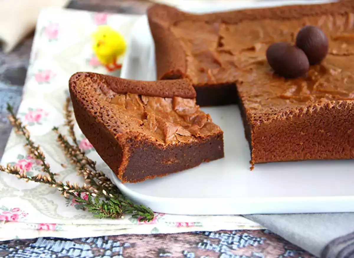 1. Paskalya yumurtalarından elde edilen çikolatalı brownie