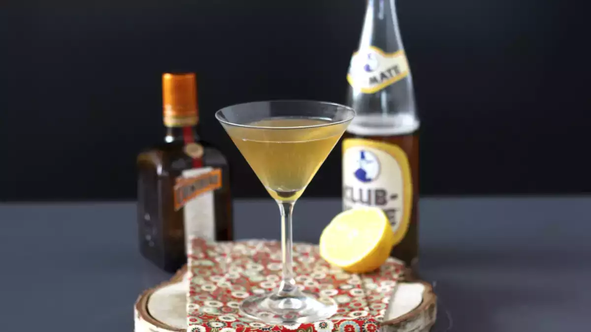 Cointreau Fizz (Fransa)