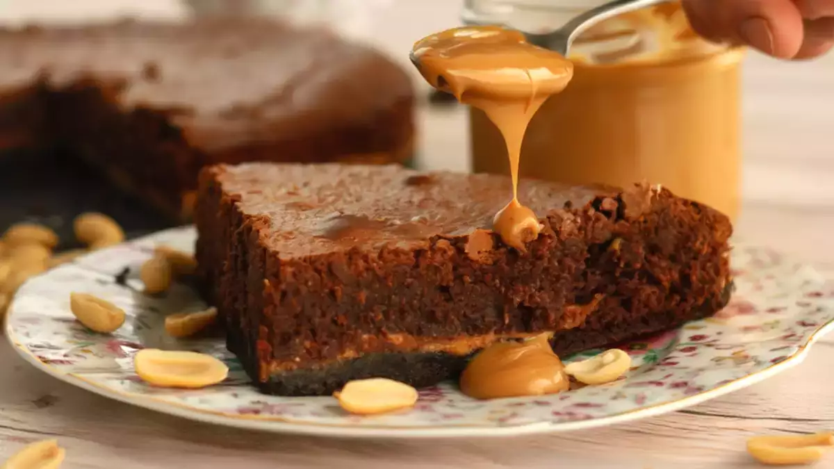 Yemek yapma şeklinizi değiştirecek (ve deneyenleri şaşırtacak) yer fıstıklı 16 tarif