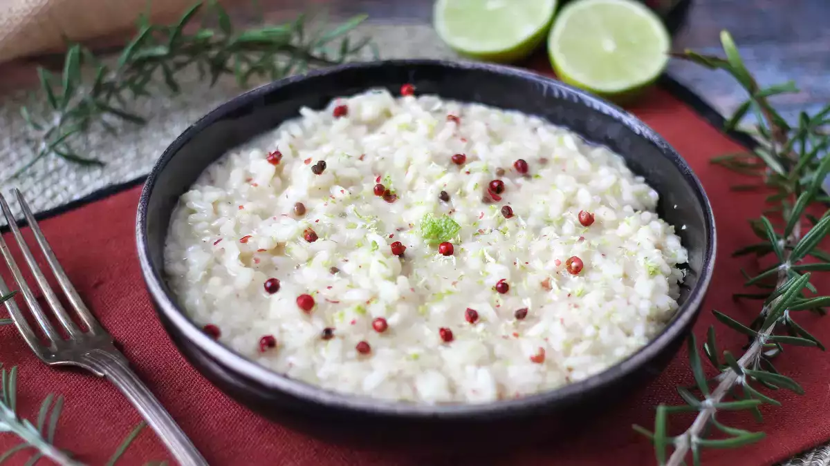 Masada Sevgililer Günü: Hatasız romantik bir akşam yemeği için 11 rafine ilk yemek
