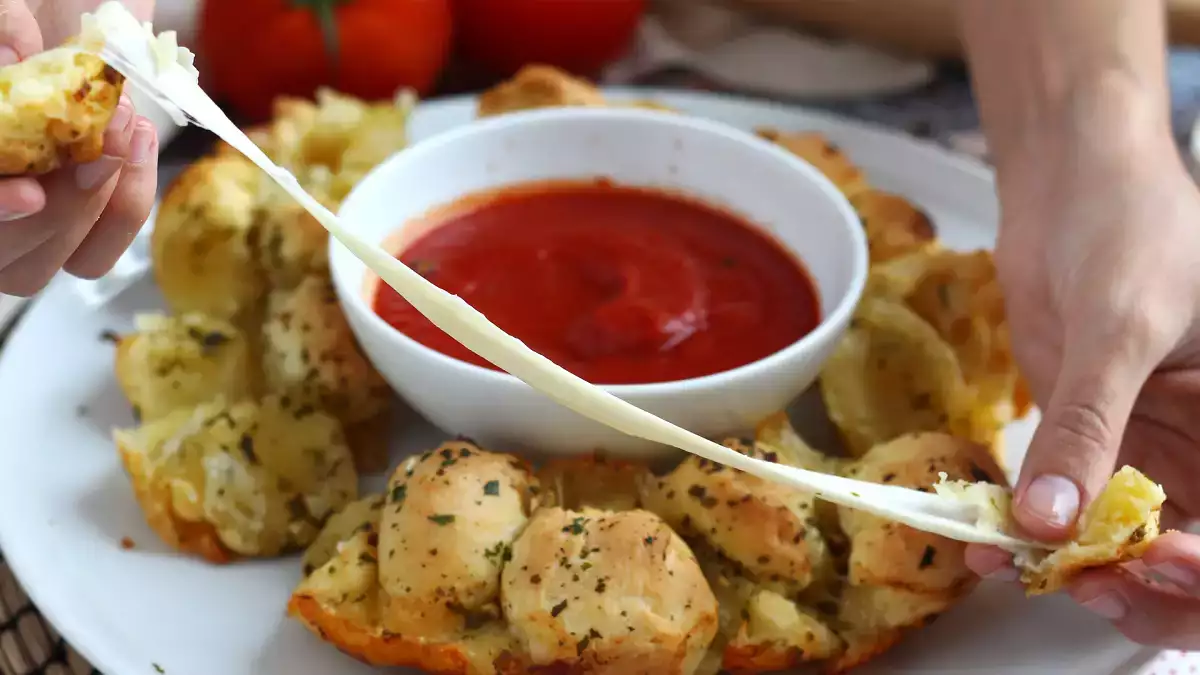 Şaşırtıcı yollarla pizza lezzeti: Günlük klasikleri dönüştüren 12 tarif