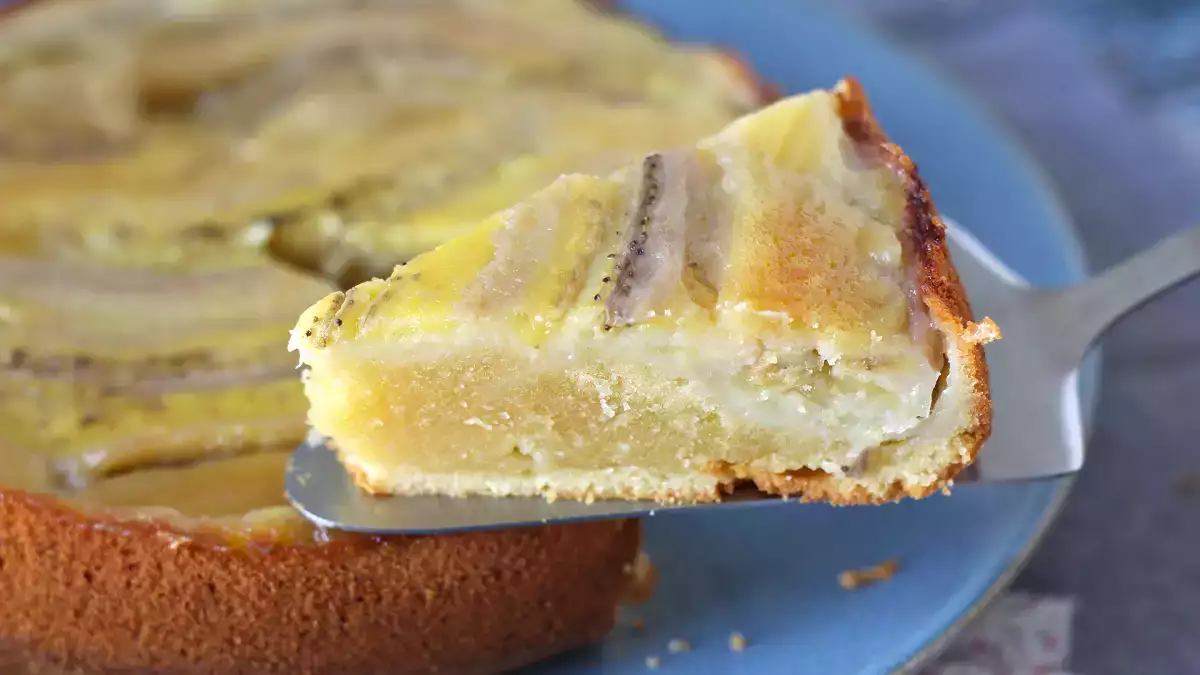 10 muzlu kek o kadar lezzetli ki fırından çıkan kokuları unutulmaz bir öğleden sonra kahvesi vaat ediyor