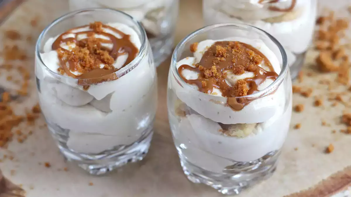 Mascarpone'un buzdolabında son kullanma tarihi mi geçiyor? Onu hemen kullanmak isteyeceğiniz 16 kremalı, hızlı ve karşı konulmaz tatlıyı keşfedin