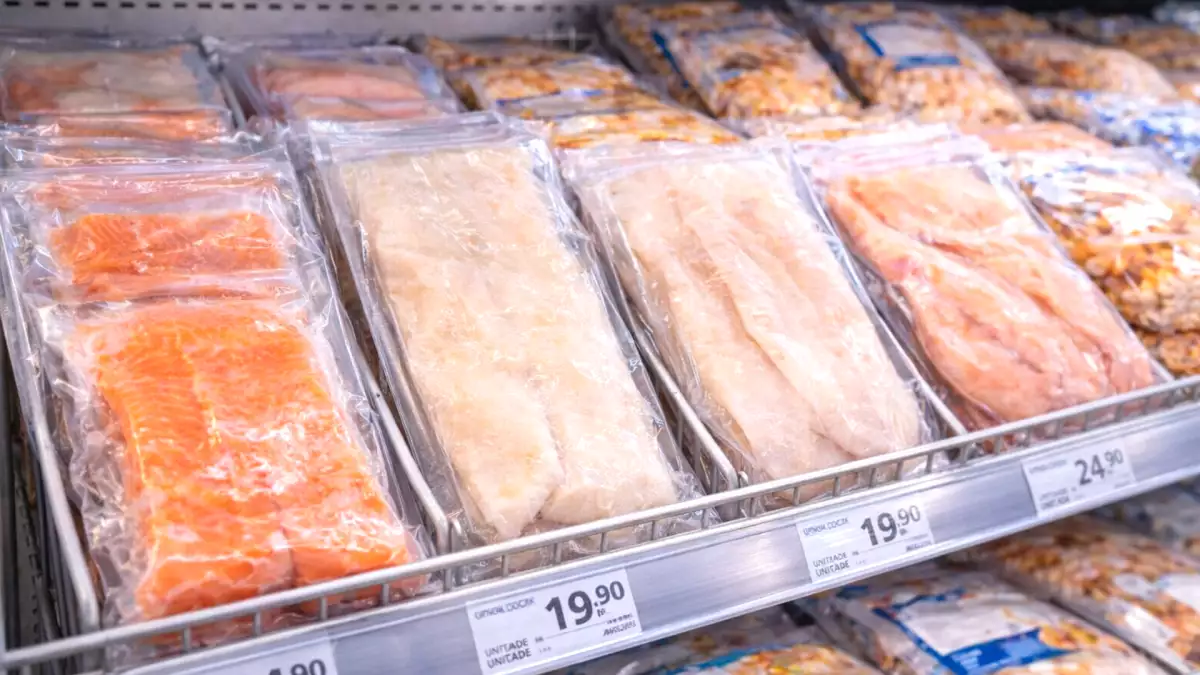 Dondurulmuş balık daha mı kötü? Yıllarca yanlış seçim yapmanıza neden olan efsane