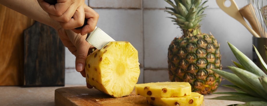Ananas yediğinizde diliniz kaşınıyor mu?