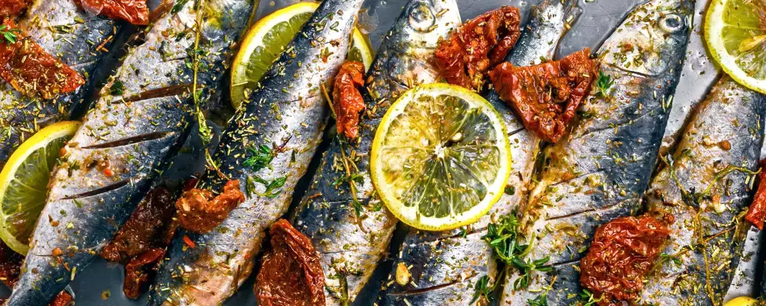 Protein açısından en zengin 7 balık hangileridir (ve bunları yemek neden iyi bir fikirdir)?
