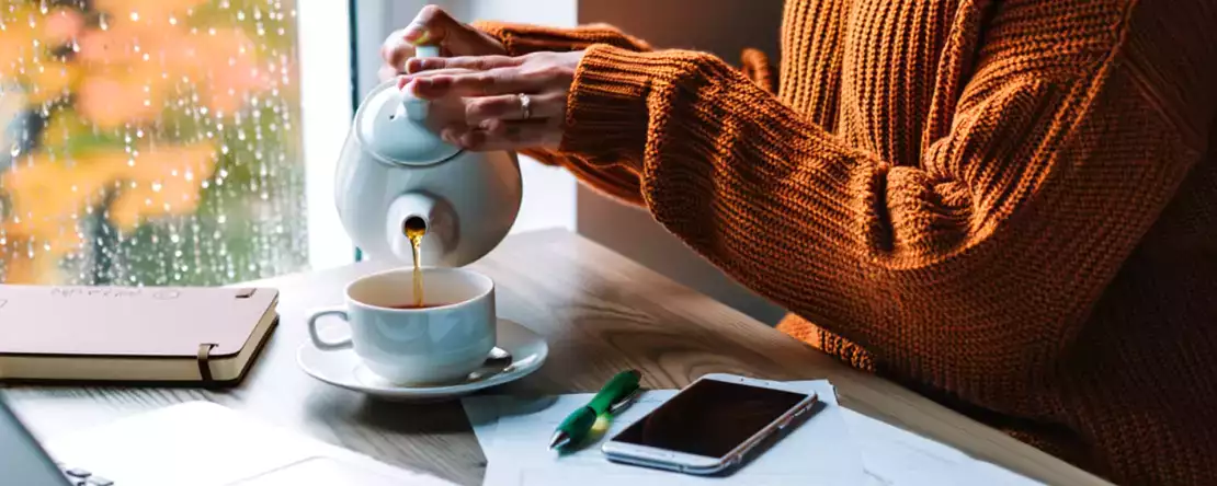 Soğukta su içtiğinizi sanıyorsunuz... ama çay gerçekten suyun yerini tutabilir mi?