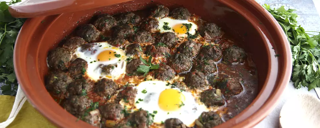 Tajine, tagine, tajine: Fas'ın en aromatik yahnisine aşık olmak için 5 tarif