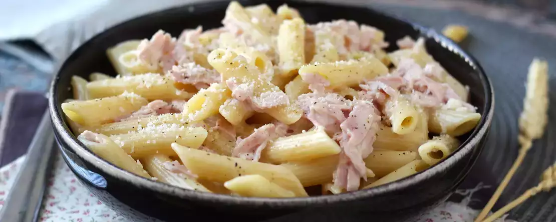 Öğrenciler için hayat kurtaran 8 tarif: Kiler ve buzdolabı neredeyse boşken ne pişirmeli?