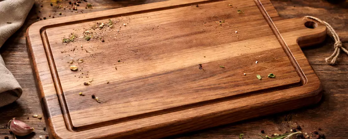 Doğrama tahtanız kokuyor mu? İşte doğal yollarla nasıl dezenfekte edeceğiniz