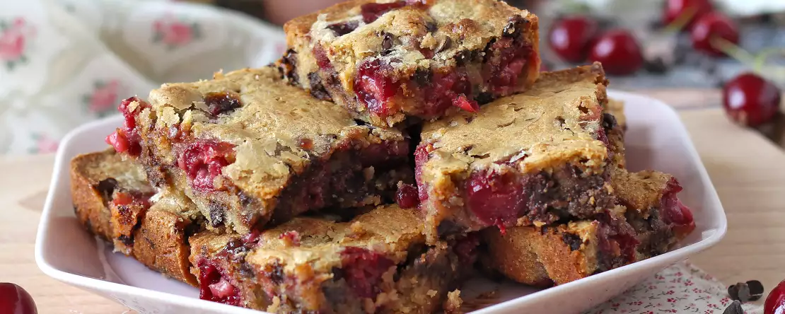 Her öğleden sonrayı daha tatlı hale getirecek 10 mükemmel bahar pastası