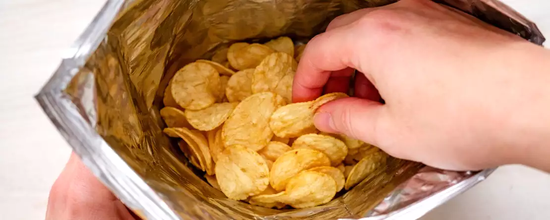 Cips poşetlerinde neden bu kadar çok hava var? Aldatılıyor muyuz?