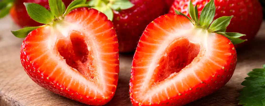 Neden bazı çileklerin içi deliktir? Söylenmemiş bir sebebi var.