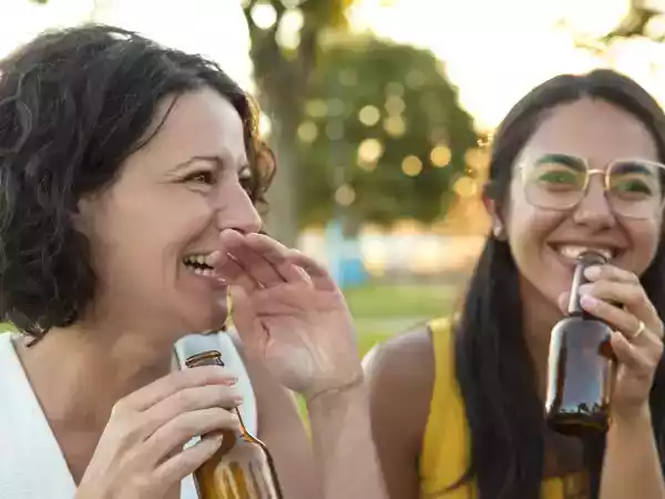 Soğuk bira mı sıcak çay mı? Sıcak olduğunda hangisi sizi daha çok ferahlatır?