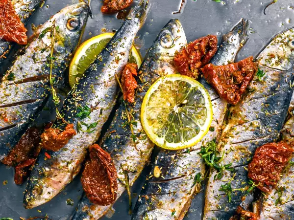 Protein açısından en zengin 7 balık hangileridir (ve bunları yemek neden iyi bir fikirdir)?