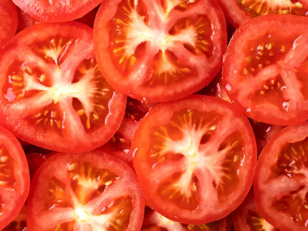 Domateslerin çekirdeklerinin çıkarılması hakkında kimsenin size söylemediği şey