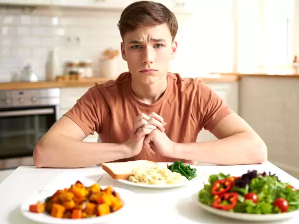 ARFID: Pek çok yiyeceğin reddedilmesine yol açan ve az bilinen yeme bozukluğu