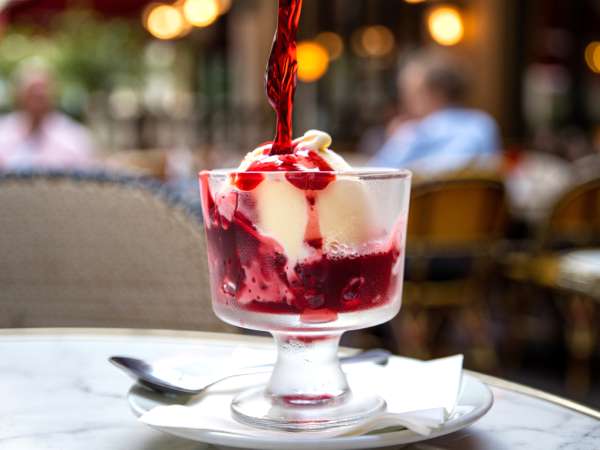 Yılın en beklenmedik eşleşmesi: TikTok'ta kazanan kombinasyon şarap ve dondurma