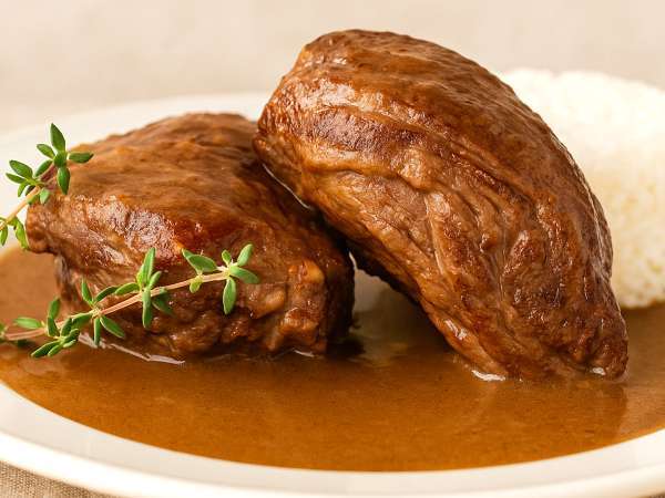 Bir gün önce yaparsanız daha iyi çıkan yedi Noel yemeği