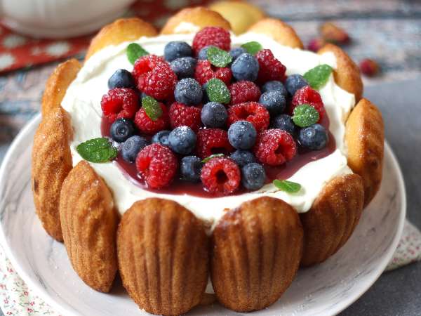 Harika bir tatlıyla herkesi şaşırtmak ister misiniz? Bunu hiç yapmadınız!