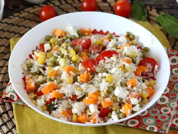 Artanlarla salata yapın: Buzdolabında kalanları inanılmaz yemeklere dönüştürmek için 17 tarif