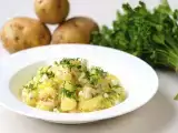 Makaleler: Mükemmel patates salatası vardır ve şu şekilde yapılır