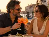 Makaleler: İtalyan tarzına kadeh kaldırmak: Spritz'den limoncello'ya, İtalyan aperatifini ve yemek sonrası içkisini açıklayan içecekler.