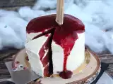 Makaleler: Cadılar Bayramı için Red Velvet: İlk bakışta etkileyen gösterişli pasta