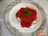 Tarif Çilek soslu etimek tatlısı