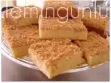 Tarif Ballı ve badem ezmeli kırıntılı kek