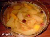Tarif Elmalı üzümlü komposto (hoşaf)
