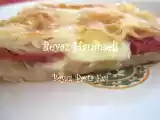 Tarif Kaşarlı sucuklu tava böreği