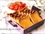 Tarif Fırında sucuklu ekmek katmanları / french-toast strata with sausage