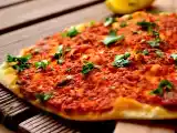Tarif Lahmacun tari̇fi̇