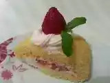 Tarif Çi̇lekli̇ rulo pasta