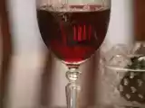 Tarif Ev yapımı vişne likörü...........