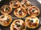 Tarif Sahura özel prati̇k mi̇ni̇ pi̇zzalar