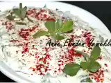 Tarif Yoğurtlu semi̇zotu salatasi