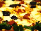 Tarif Karışık tepsi pizzası
