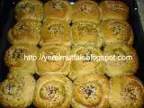 Tarif Yi̇ne bi̇r antakya klasi̇ği̇ külçe ( rezeneli̇ börek)
