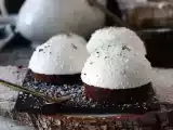 Tarif Hem eriyen hem de çıtır çıtır bir çikolata ve hindistan cevizi tatlısı!