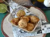 Tarif Hava fritözünde çıtır ton balıklı kekler: karşı konulmaz bir aperatif!