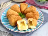 Tarif Ekmekli camembert, eriyen ve çıtır çıtır