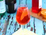 Tarif Spritz, aperol ile hazırlanan ünlü i̇talyan kokteyli