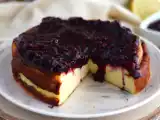 Tarif Kırmızı meyve kompostolu şekerli yoğunlaştırılmış sütlü cheesecake